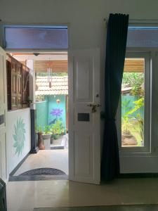 Hikka Art Home