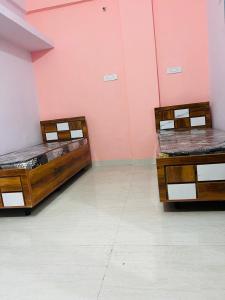 Soumyas Nest - Ladies Hostel