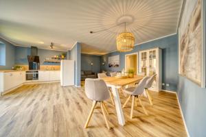 Haus Friedrich-Ebert-Straße 16, App 6FES35 Leni am Meer