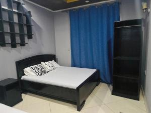 Quality apartment with shared living room