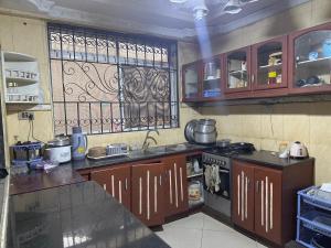 Quality apartment with shared living room