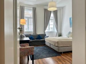 Near City Center - Danube Canal - Long Stays