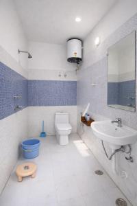 Nature Farm Stay with Lawn & Bonfire Near Dwarka Expy