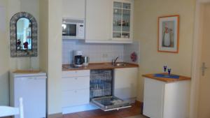 Strandstraße 32 - 04-28