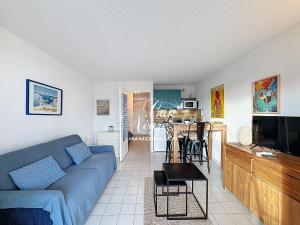 Studio 3 personnes avec terrasse à 500m de la plage Cavalière