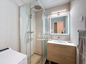 Studio 3 personnes avec terrasse à 500m de la plage Cavalière