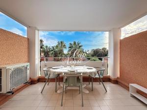 Studio 3 personnes avec terrasse à 500m de la plage Cavalière