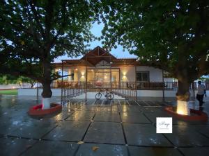 Almond Grove by MagoStays - 5BR Pool Farmhouse