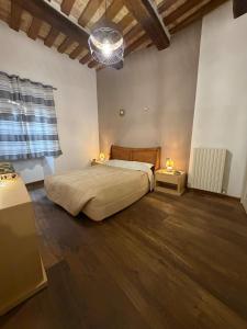 Apartment in the center, a stones throw from San Rufino