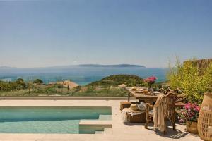 Hilaritas Suites Kefalonia, Luxury Villa-Style Suites with Private Pool & Stunning Sea Views