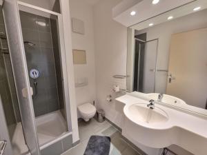 Strandstraße 32 - 04-21