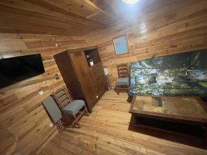 Gite indépendant, calme, campagne, style intérieur chalet