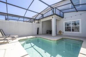 Townhome 4Q c Piscina Privativa – Storey Lake