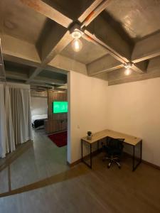 Art, design and urban life in Medellín loft