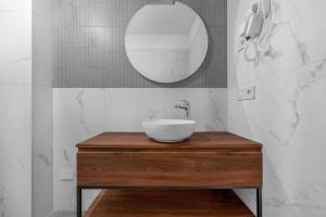 Vittoriana Suites Foresteria Lombarda