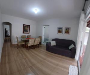 Casa no Portinho iluminada e silenciosa