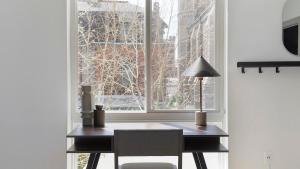 Landing at Commons on Ludlow - Studio in Univer...