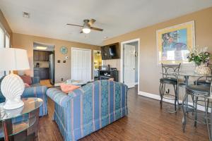 Walk to Shore! Quiet Escape in North Myrtle Beach