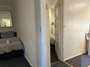 Contractor & Family Friendly House Romford