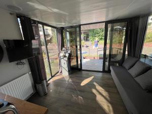Hausboot Luft & Liebe