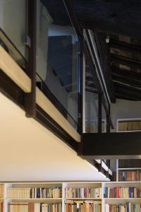 Trastevere Art and Books Luxury Apartment