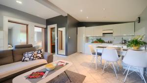 Baeutiful Villa Simona with garden in Medulin