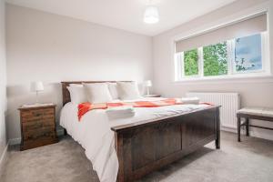 Stylish Stirling home with stunning views