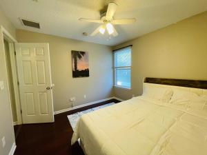 Private Pool, Near Boat Docks,Histori, DT,Beaches