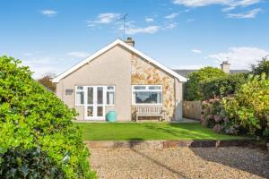 3 Bed in Morfa Nefyn oc-wag720