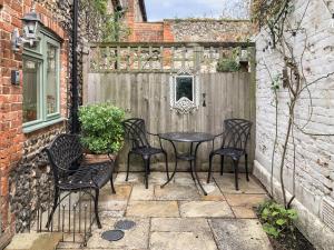 2 Bed in Burnham Market oc-2073