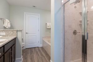 Phoenix Gulf Towers 2301