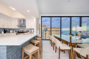 Phoenix Gulf Shores II 1105 condo