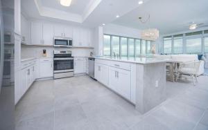 Phoenix Gulf Towers 2308