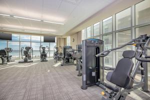 Phoenix Gulf Towers 2402