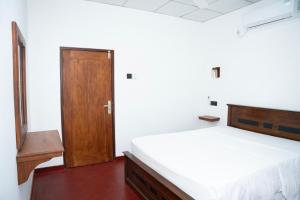 Moonshire Villa Kalutara