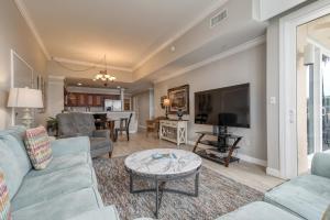 The Inn At Crystal Beach #103b