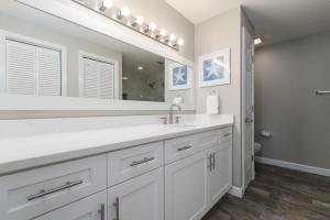 The Inn At Crystal Beach #108b