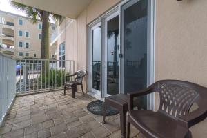 The Inn At Crystal Beach #108b