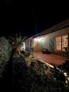 Maison familiale 8 personnes piscine privée- Les Mûriers