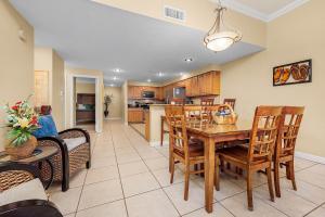 The Inn At Crystal Beach #110b