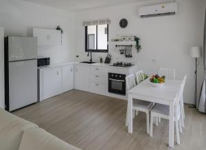 Zen Beach Lake Villa 3