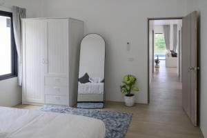 Zen Beach Lake Villa 3