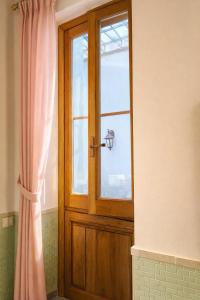 Colosseum historical apartment in 1800