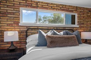 Wickenburg Ranch House Retreat and Horse Friendly
