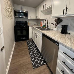 1 DT Dallas l FIFA WORLD CUP READY l 5 Min from Love Field