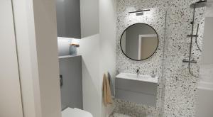 20 min od centrum Warszawy przytulny apartament z ogródkiem