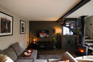 The Cosy by Birch Stays