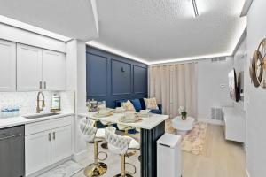 Well-Located 1BR Kitchen Near Theme Parks