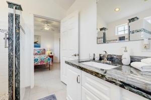 Nani Pukana Lā - 31 night minimum