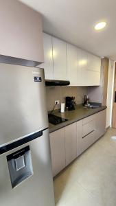 Apartaestudio tipo duplex para 5 personas a pocas cuadras de la embajada norteamérica